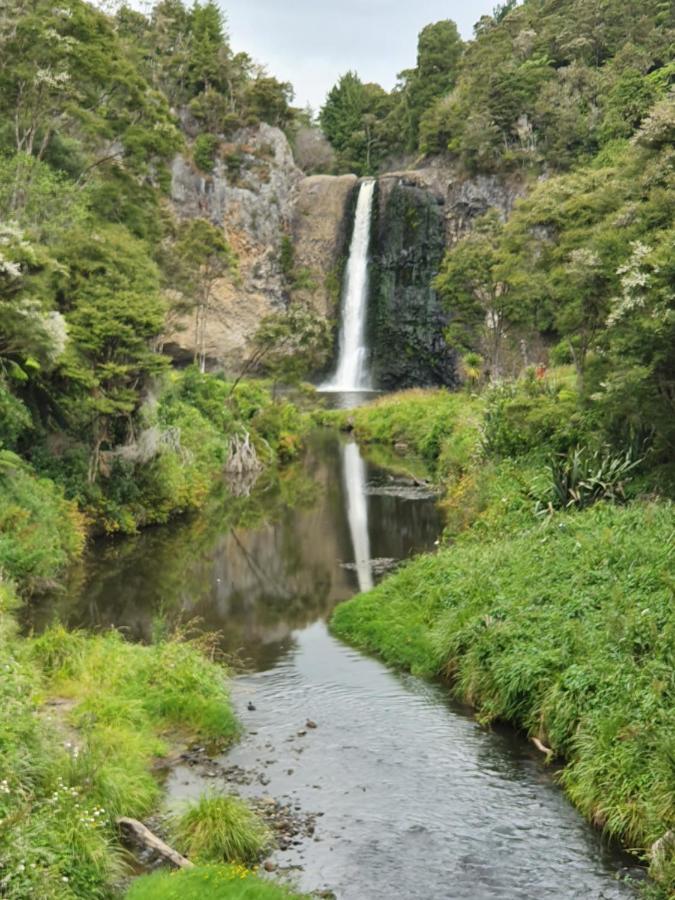 Hunua Accommodation - Atherstone Suite Buitenkant foto