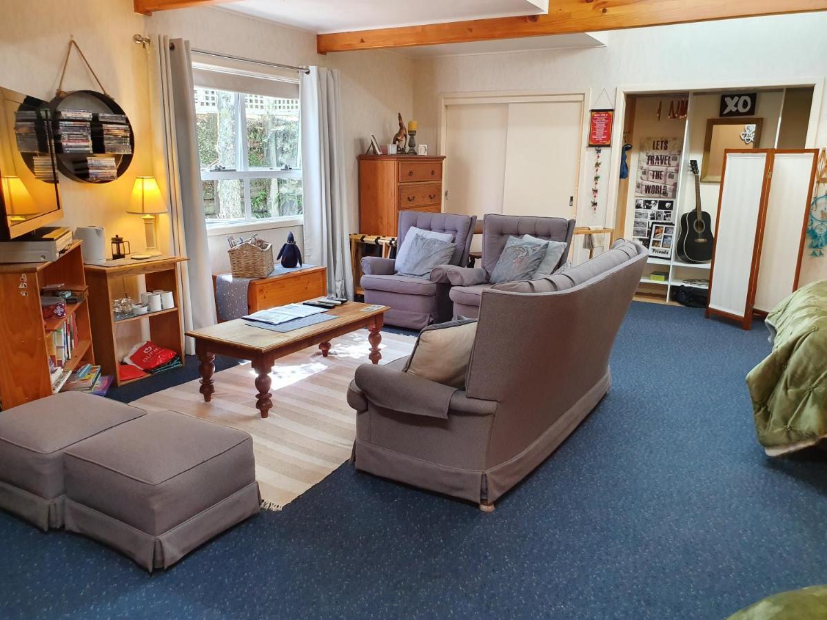 Hunua Accommodation - Atherstone Suite Buitenkant foto