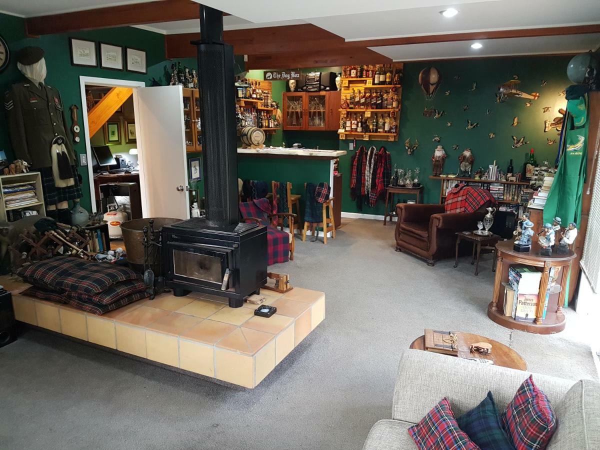 Hunua Accommodation - Atherstone Suite Buitenkant foto